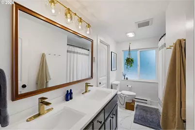 4680 W Hillside Dr, Eugene, OR 97405 - Photo 21