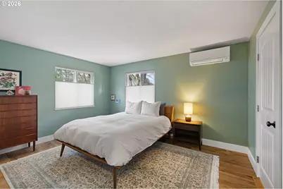 4680 W Hillside Dr, Eugene, OR 97405 - Photo 23