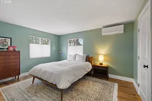 4680 W Hillside Dr, Eugene, OR 97405 - Photo 23