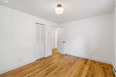 4680 W Hillside Dr, Eugene, OR 97405 - Photo 25