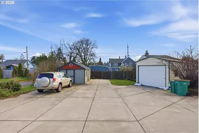 114 E 2nd St, Newberg, OR 97132 - Photo 39