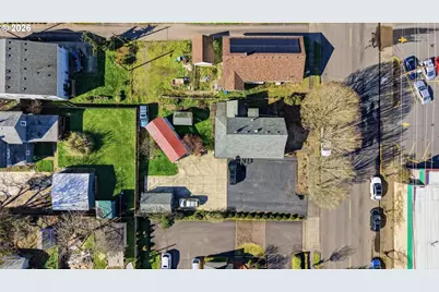 114 E 2nd St, Newberg, OR 97132 - Photo 7