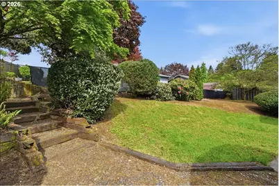 6206 NW Cherry St, Vancouver, WA 98663 - Photo 23