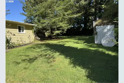 63433 Sea Spray Dr, Coos Bay, OR 97420 - Photo 39