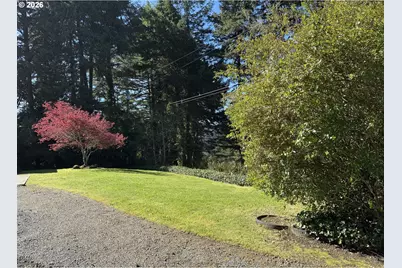 63433 Sea Spray Dr, Coos Bay, OR 97420 - Photo 3