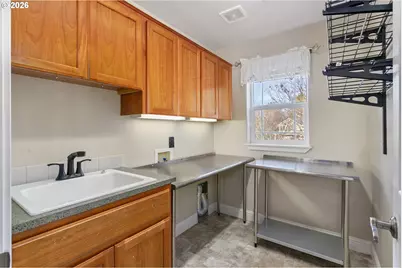 2117 SE 48th Ave, Hillsboro, OR 97123 - Photo 33