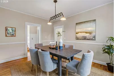 2824 SW Illinois St, Portland, OR 97239 - Photo 13