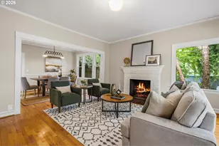2824 SW Illinois St, Portland, OR 97239 - Photo 9