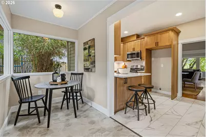 2824 SW Illinois St, Portland, OR 97239 - Photo 23