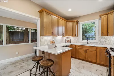 2824 SW Illinois St, Portland, OR 97239 - Photo 21