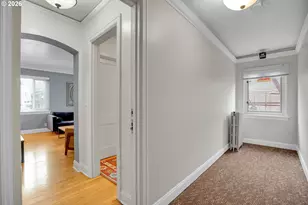 709 SW 16th Ave, Portland, OR 97205 - Photo 9