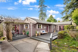 2612 SW Moss St, Portland, OR 97219 - Photo 3