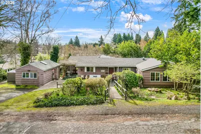 2612 SW Moss St, Portland, OR 97219 - Photo 1