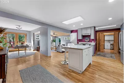 2612 SW Moss St, Portland, OR 97219 - Photo 13