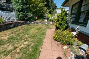 417 W E St, Rainier, OR 97048 - Photo 7