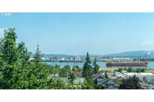 417 W E St, Rainier, OR 97048 - Photo 11