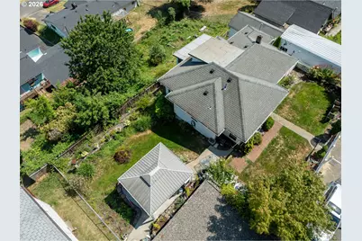 417 W E St, Rainier, OR 97048 - Photo 19