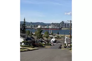 417 W E St, Rainier, OR 97048 - Photo 3
