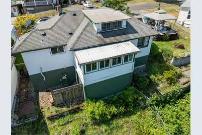 417 W E St, Rainier, OR 97048 - Photo 21