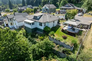 417 W E St, Rainier, OR 97048 - Photo 23