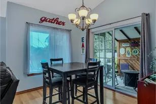 1019 SE 27th St, Troutdale, OR 97060 - Photo 15