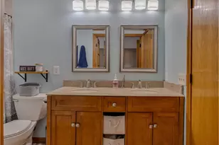 1019 SE 27th St, Troutdale, OR 97060 - Photo 23