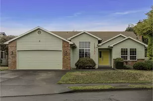 1019 SE 27th St, Troutdale, OR 97060 - Photo 3