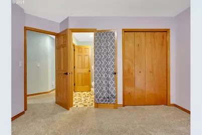 1019 SE 27th St, Troutdale, OR 97060 - Photo 27