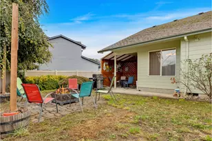 1019 SE 27th St, Troutdale, OR 97060 - Photo 33