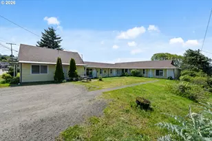 1900 Monroe St, North Bend, OR 97459 - Photo 1