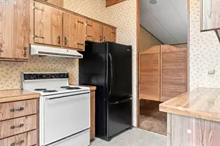 16352 SE 135th Ave, Clackamas, OR 97015 - Photo 17