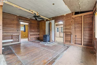 93270 Knappa Platt Rd, Astoria, OR 97103 - Photo 11