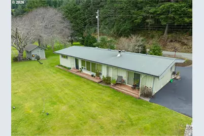 28448 Mateer Rd, Gold Beach, OR 97444 - Photo 7