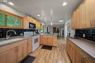 28448 Mateer Rd, Gold Beach, OR 97444 - Photo 23