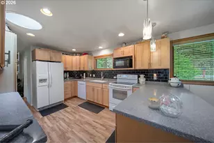 28448 Mateer Rd, Gold Beach, OR 97444 - Photo 19