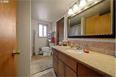 28448 Mateer Rd, Gold Beach, OR 97444 - Photo 15