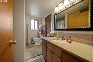 28448 Mateer Rd, Gold Beach, OR 97444 - Photo 15