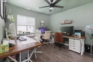 1653 Riley Ln, Eugene, OR 97402 - Photo 27