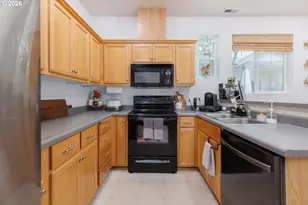 1653 Riley Ln, Eugene, OR 97402 - Photo 13