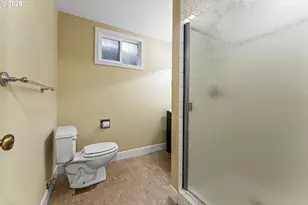 14414 NE Alton St, Portland, OR 97230 - Photo 37