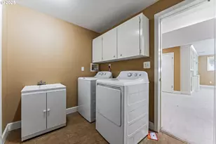 14414 NE Alton St, Portland, OR 97230 - Photo 39