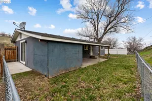 70981 SW Douglas Dr, Pendleton, OR 97801 - Photo 37