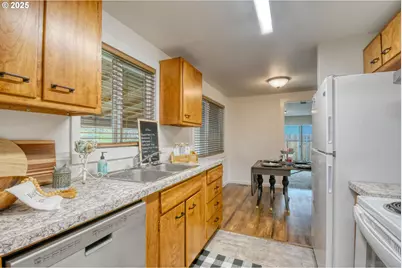 70981 SW Douglas Dr, Pendleton, OR 97801 - Photo 17