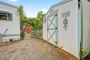 4400 SE Roethe Rd, Milwaukie, OR 97267 - Photo 43
