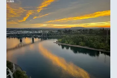 836 S Curry St #900, Portland, OR 97239 - Photo 3