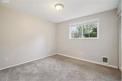 810 NE Pinebrook Ave, Vancouver, WA 98684 - Photo 13