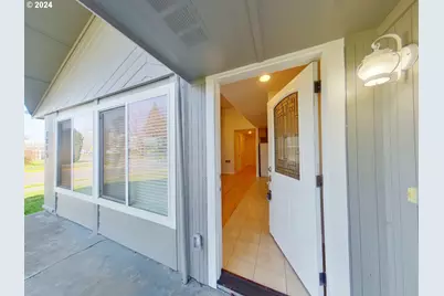 2815 Hilyard St, Eugene, OR 97403 - Photo 3