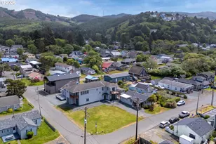 114 S Beacon St, Rockaway Beach, OR 97136 - Photo 47