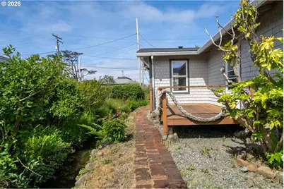 114 S Beacon St, Rockaway Beach, OR 97136 - Photo 41