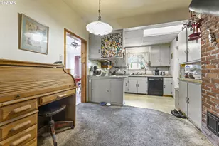 4334 N Willis Blvd, Portland, OR 97203 - Photo 5